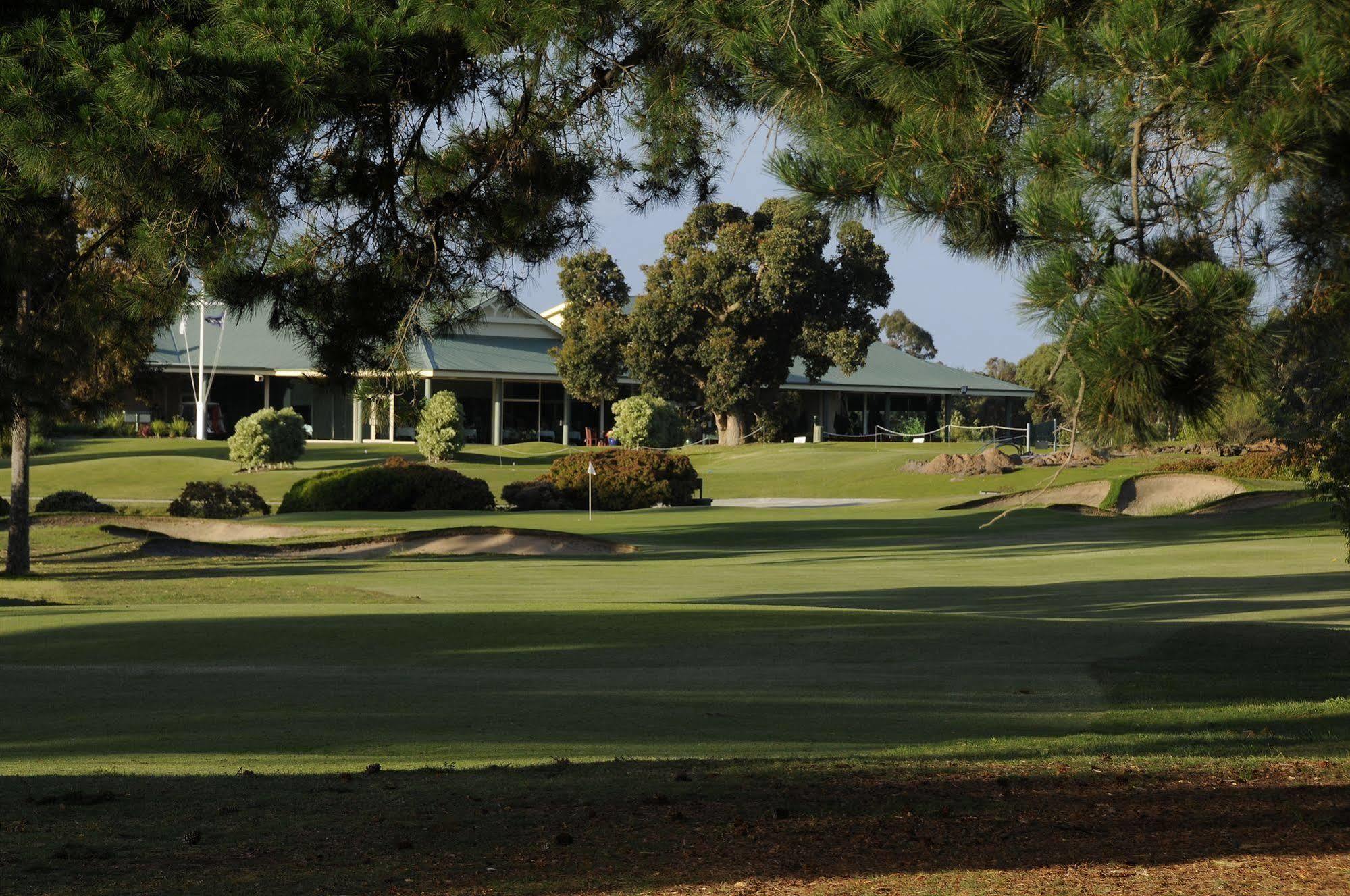 Fairways 4*
