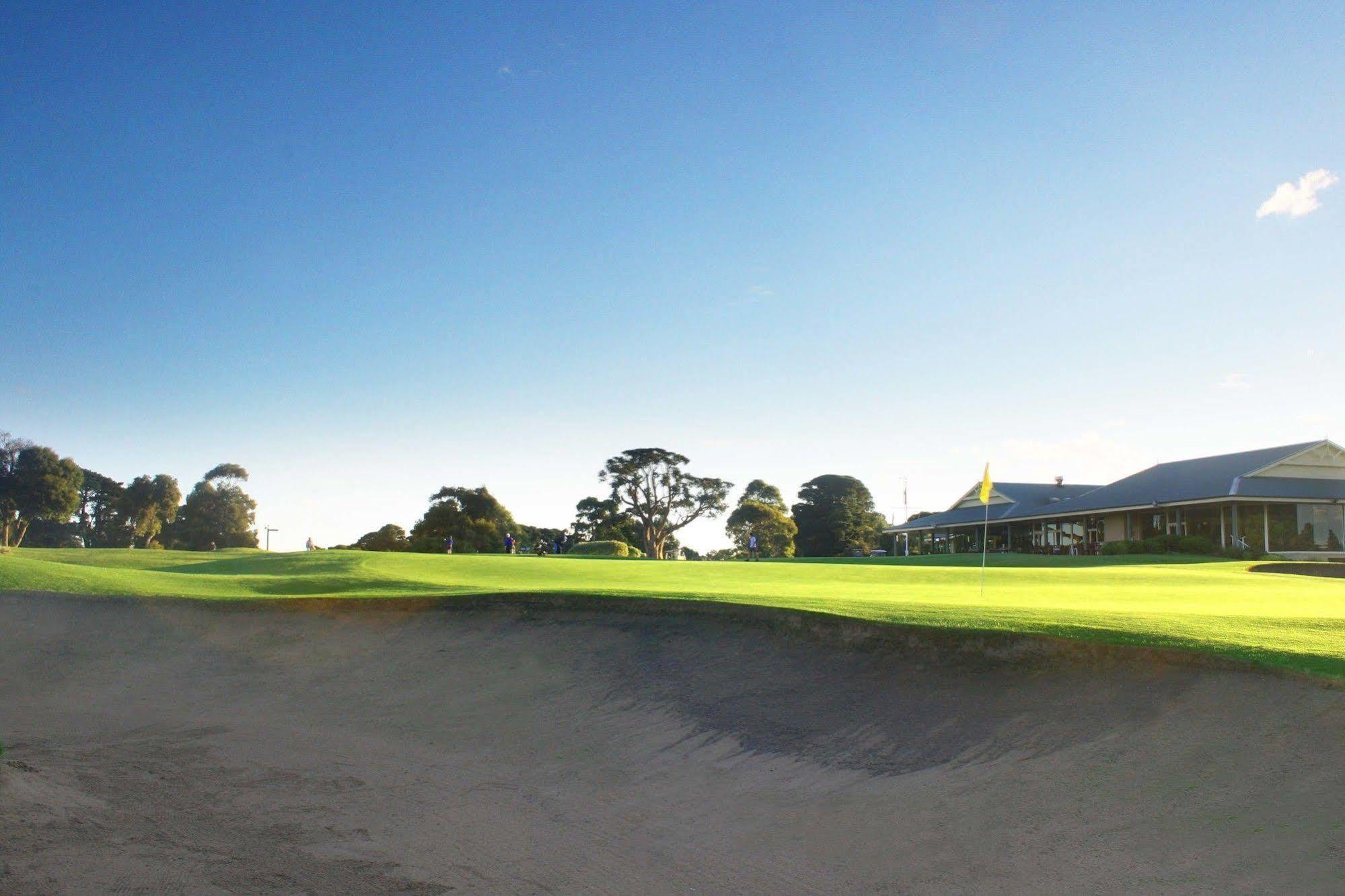 Resort Fairways 4*